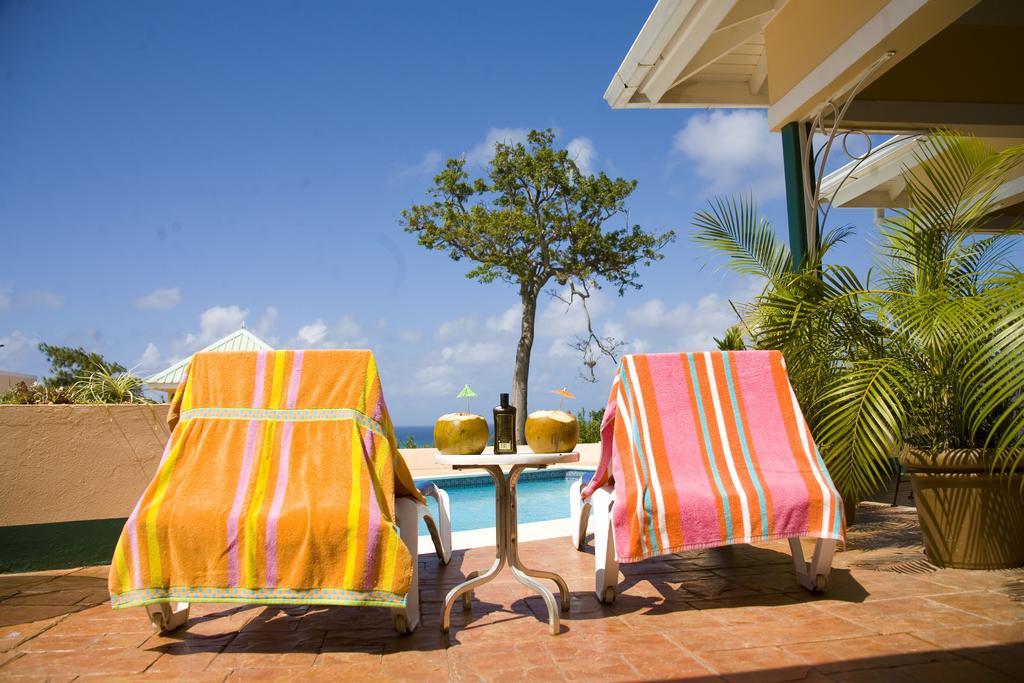 Cardiff Hotel And Spa Runaway Bay Bagian luar foto